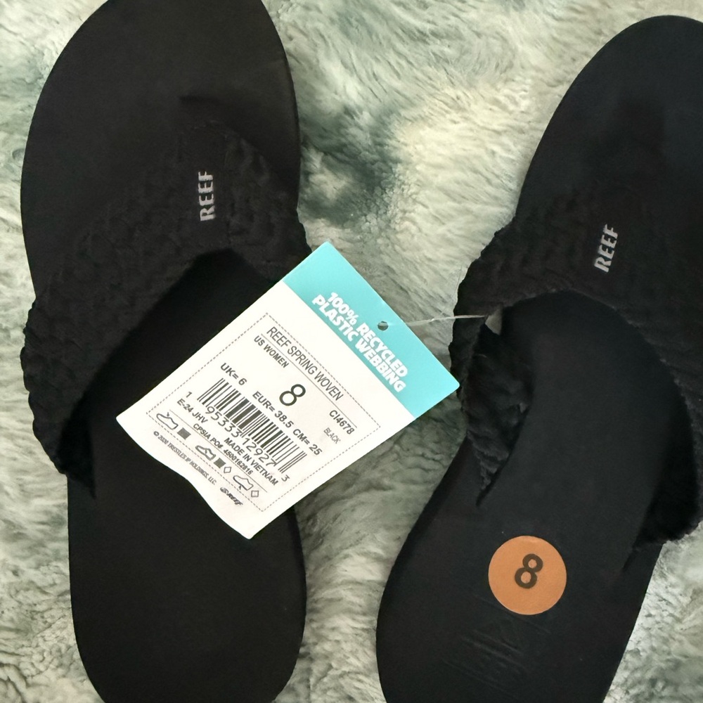 NWT Reef Spring Woven Sandals - Size 8